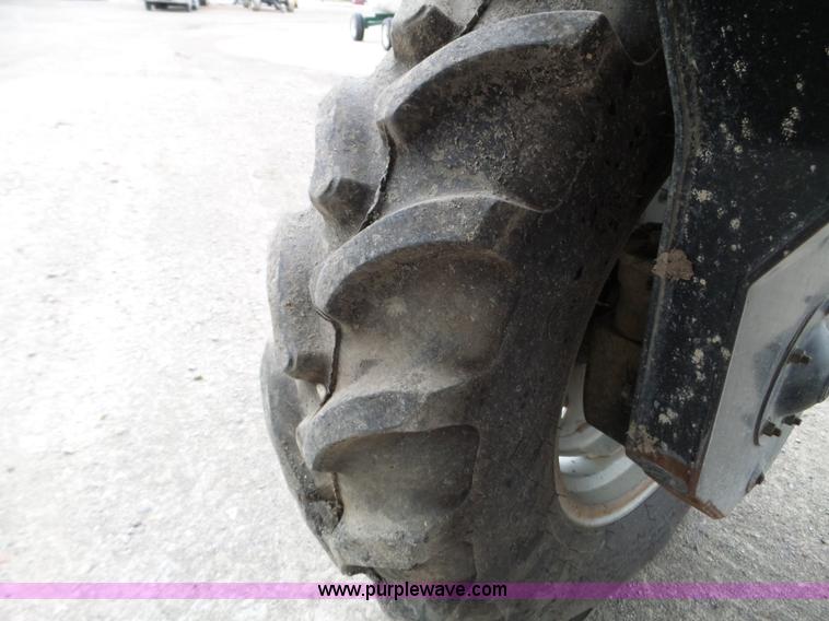 image for item L5069 2008 Melroe Spra-Coupe self-propelled sprayer