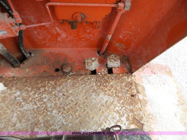 image for item L5076 Willmar Wrangler wheel loader