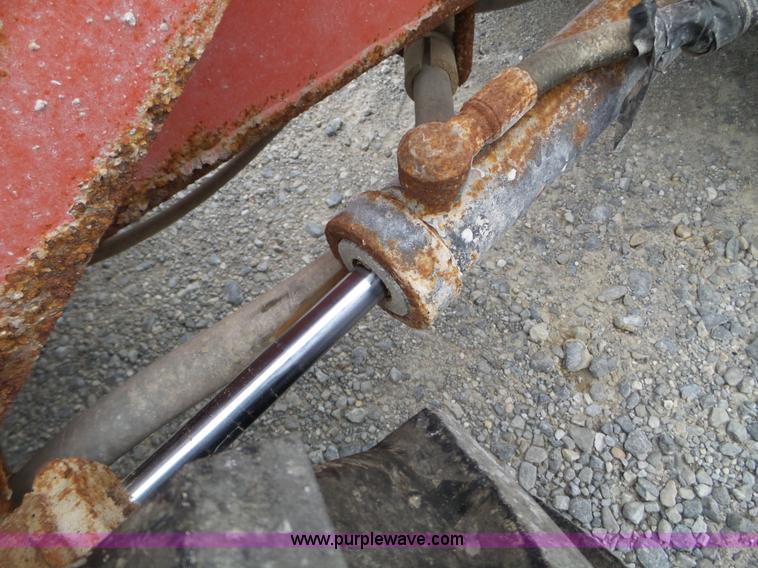 image for item L5076 Willmar Wrangler wheel loader