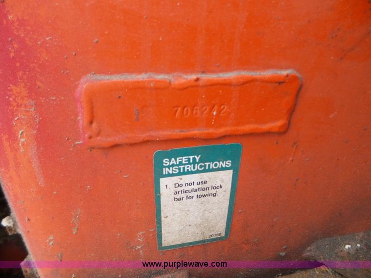 image for item L5076 Willmar Wrangler wheel loader