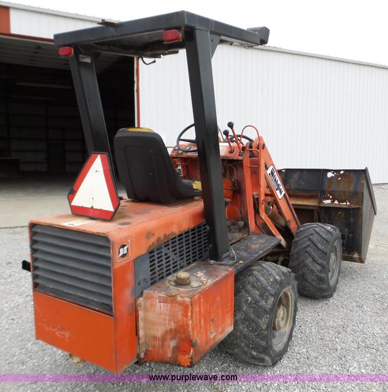 image for item L5077 Willmar Wrangler wheel loader