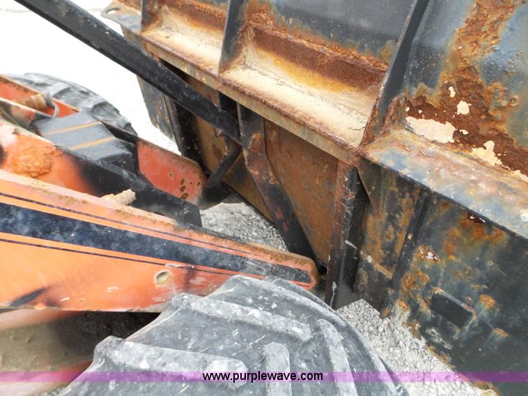 image for item L5077 Willmar Wrangler wheel loader