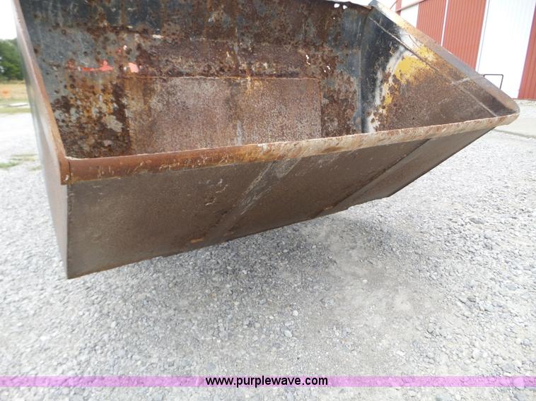 image for item L5077 Willmar Wrangler wheel loader