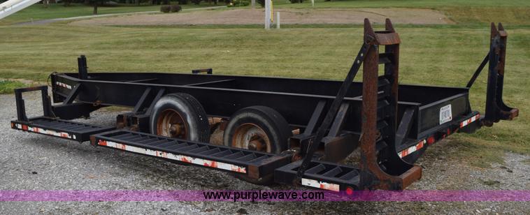 image for item L5080 1999 B&B sprayer trailer