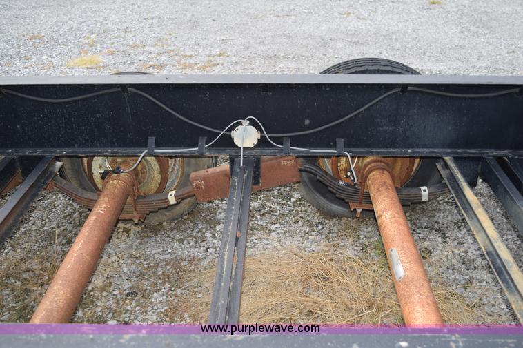 image for item L5080 1999 B&B sprayer trailer