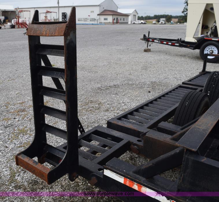 image for item L5080 1999 B&B sprayer trailer