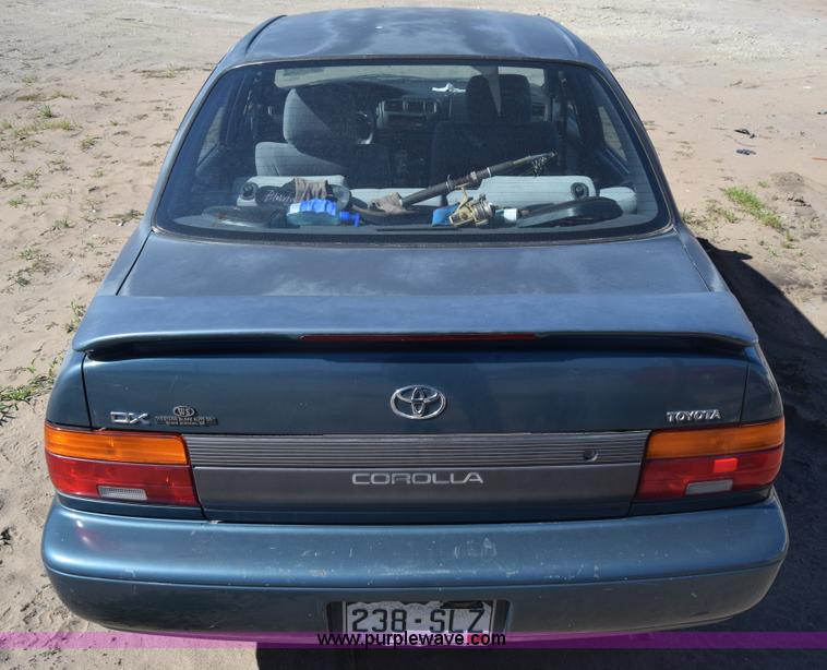 image for item J7091 1995 Toyota Corolla
