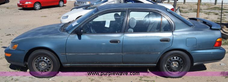 image for item J7091 1995 Toyota Corolla