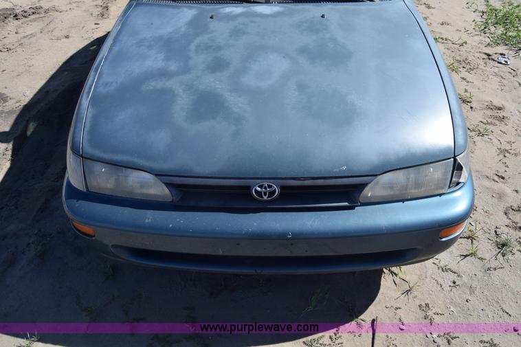 image for item J7091 1995 Toyota Corolla