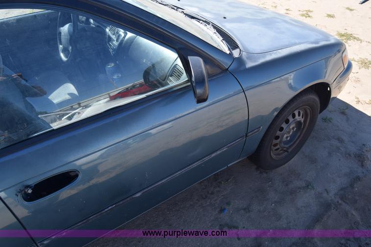 image for item J7091 1995 Toyota Corolla