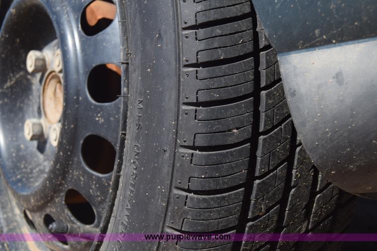 image for item J7091 1995 Toyota Corolla