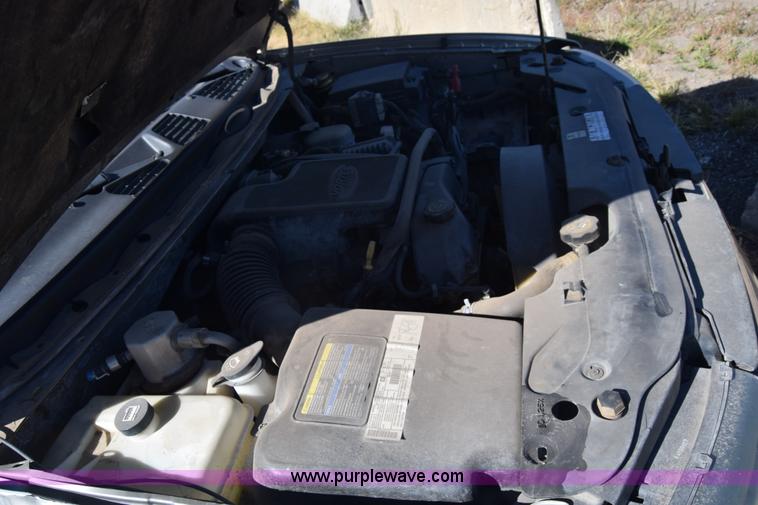 image for item J7093 2002 Chevrolet TrailBlazer SUV