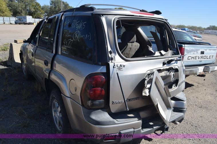 image for item J7093 2002 Chevrolet TrailBlazer SUV