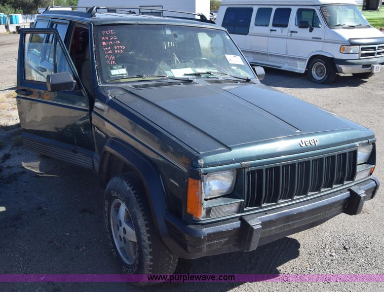 image for item J7096 1994 Jeep Cherokee