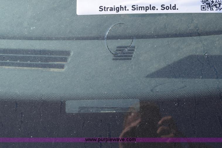 image for item J7098 1996 Lincoln Town Car