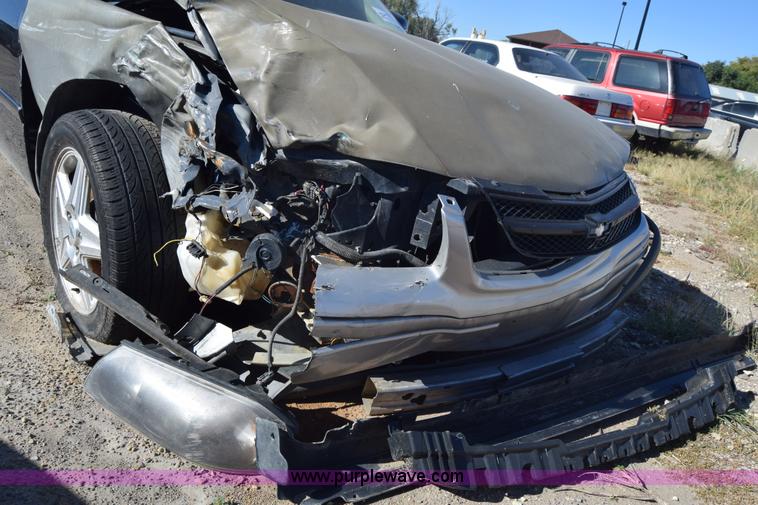 image for item J7101 2005 Chevrolet Impala SS