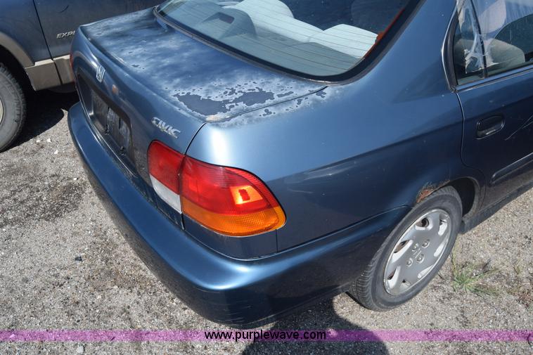 image for item J7236 1997 Honda Civic LX