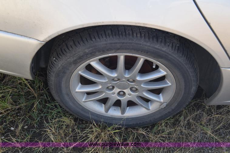 image for item J7238 2002 Chrysler 300M