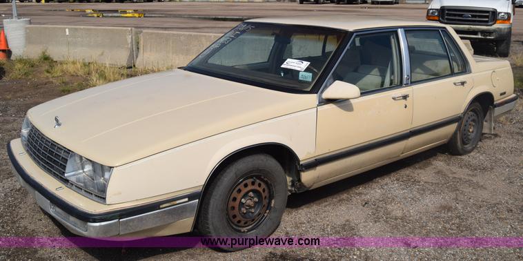 image for item J7239 1986 Buick LeSabre Limited