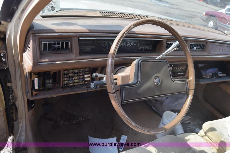 image for item J7239 1986 Buick LeSabre Limited