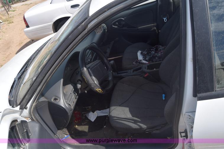 image for item J8011 2002 Chevrolet Cavalier