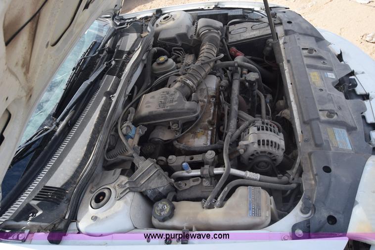 image for item J8011 2002 Chevrolet Cavalier