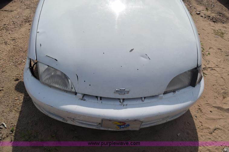 image for item J8011 2002 Chevrolet Cavalier