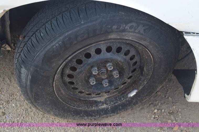 image for item J8011 2002 Chevrolet Cavalier