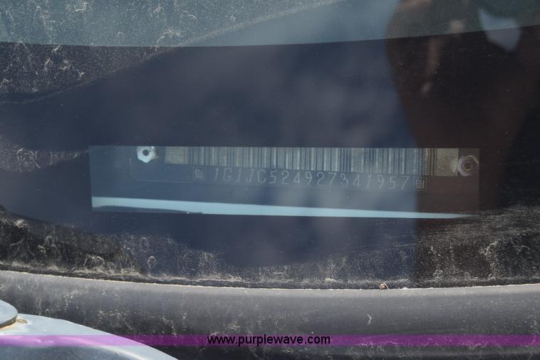 image for item J8011 2002 Chevrolet Cavalier