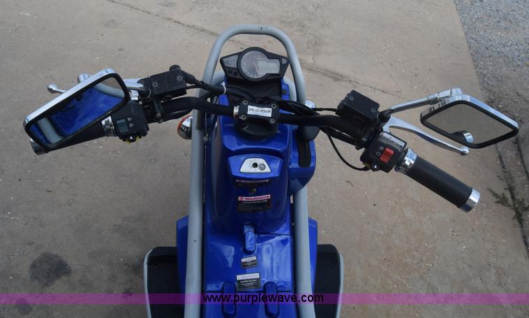 image for item J8014 2007 Basham MC60 moped