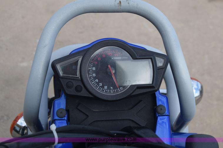 image for item J8014 2007 Basham MC60 moped