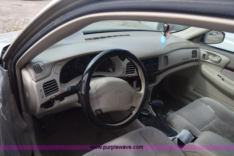 image for item J8016 2005 Chevrolet Impala