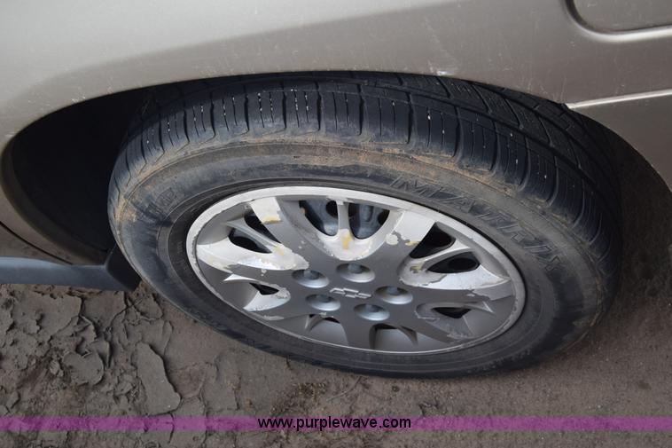 image for item J8016 2005 Chevrolet Impala