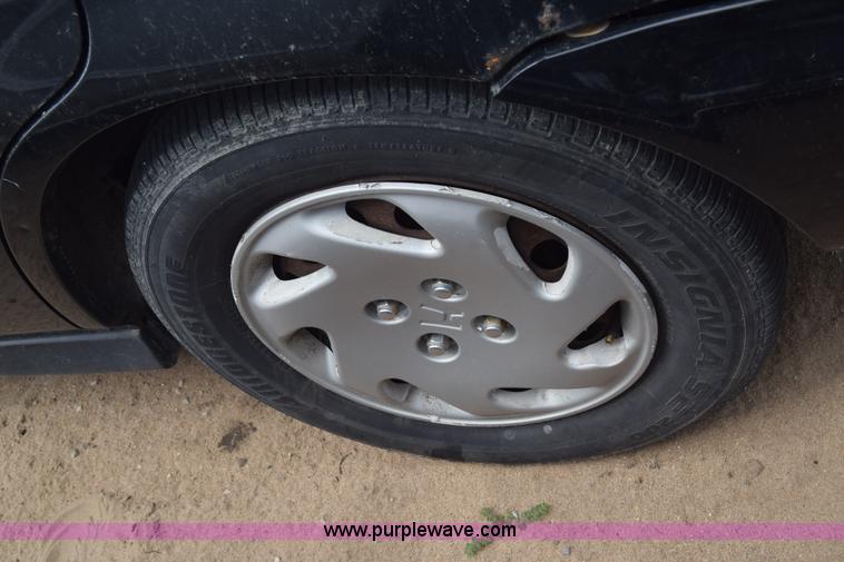 image for item J8017 1997 Honda Civic