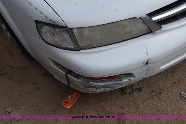 image for item J8018 1997 Nissan Maxima