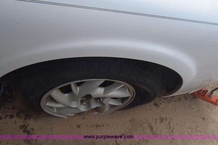 image for item J8018 1997 Nissan Maxima