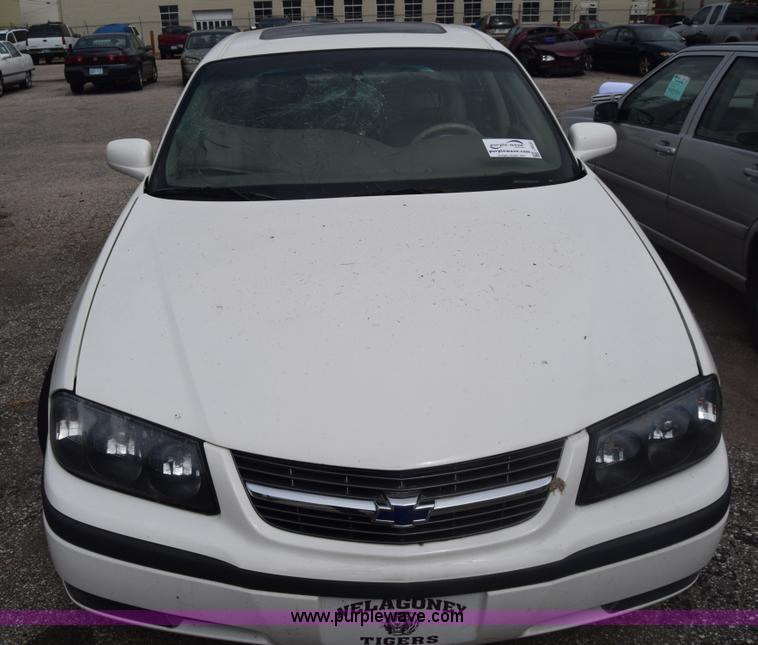 image for item J8020 2003 Chevrolet Impala LS