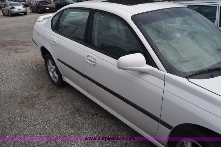 image for item J8020 2003 Chevrolet Impala LS