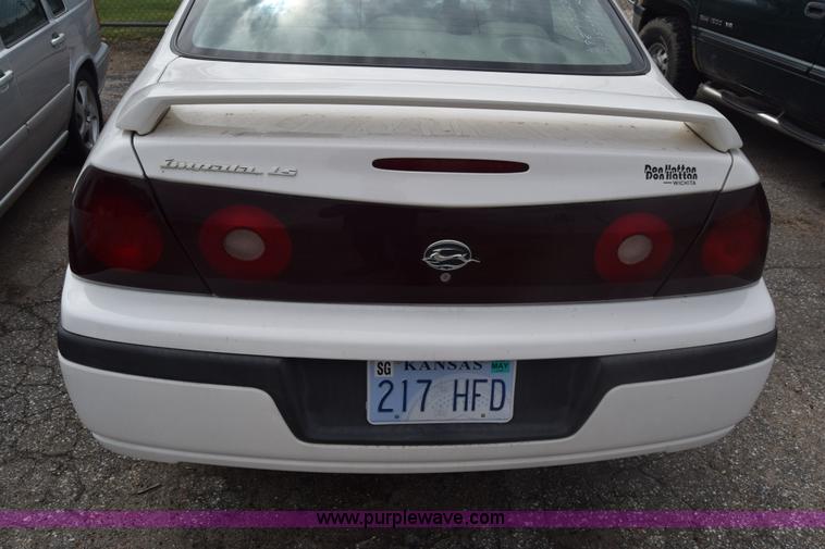 image for item J8020 2003 Chevrolet Impala LS