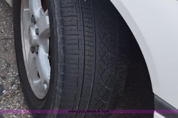 image for item J8020 2003 Chevrolet Impala LS