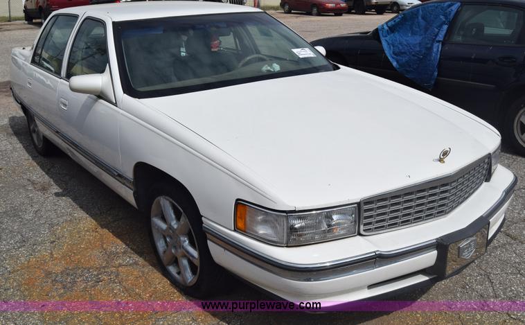 image for item J8022 1995 Cadillac DeVille