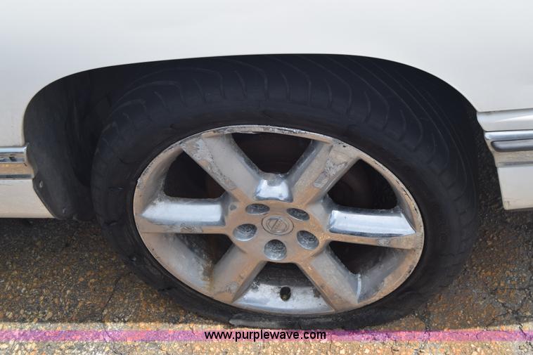 image for item J8022 1995 Cadillac DeVille