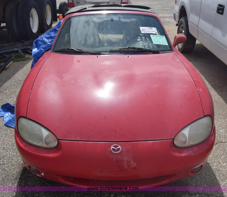 image for item J8023 1999 Mazda MX-5 Miata