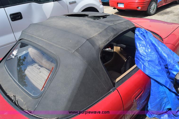 image for item J8023 1999 Mazda MX-5 Miata