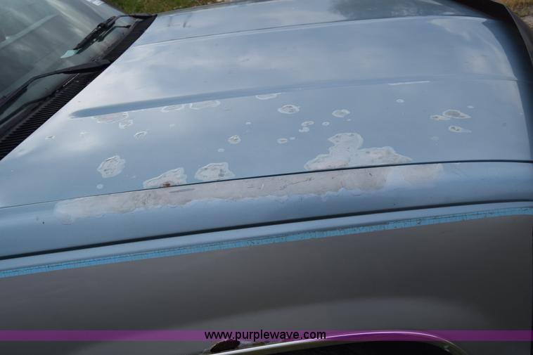 image for item J8029 1989 Chevrolet 1500 pickup truck