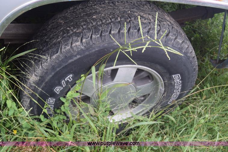 image for item J8029 1989 Chevrolet 1500 pickup truck