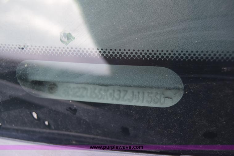 image for item J8036 2003 Mercury Mountaineer SUV