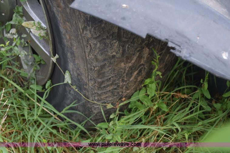 image for item J8036 2003 Mercury Mountaineer SUV