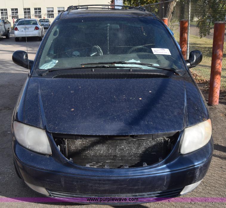 image for item K4750 2001 Chrysler Town & Country