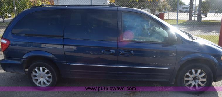 image for item K4750 2001 Chrysler Town & Country
